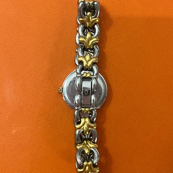 Bulova Women's 98P15 Diamond Accented Two-Tone Watch - Picture 4 of 5